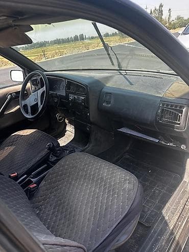 Продажа авто: Volkswagen Passat Variant: 1990 г., 1.8 л, Механика, Бензин, Универсал — 6