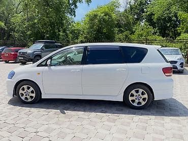 Продажа авто: Toyota Ipsum: 2001 г., 2.4 л, Автомат, Бензин, Минивэн — 8