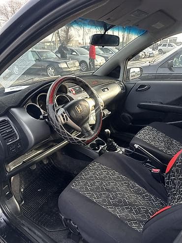 jac j7: Honda Jazz: 2005 г., 1.4 л, Механика, Бензин, Хэтчбэк — 9