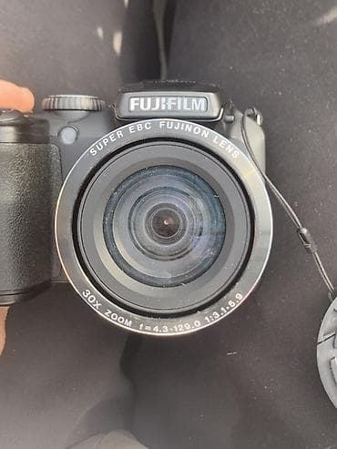 монитор hdmi: FUJIFILM FinePix S4800 — суперзум-камера с удобным хватом и — 5