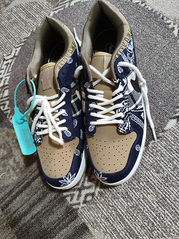 Мырзалардын бут кийими: Nike SB Dunk Low “Travis Scott” (бандана/пейсли) - Размер: US 9.5 / — 1