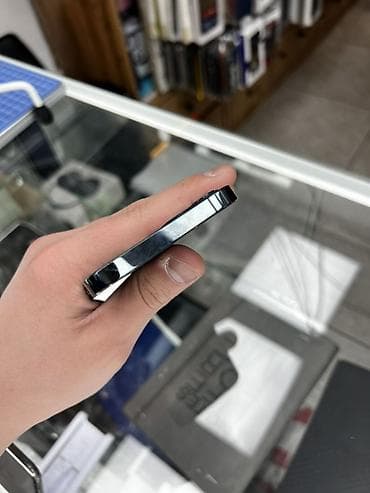 Уюлдук телефондор жана аксессуарлар: IPhone 12 Pro, Колдонулган, 256 ГБ, Sierra Blue, Кабель, 100 % — 5