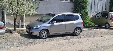 Honda Jazz: 2006 г., 1.5 л, Вариатор, Бензин, Хэтчбэк