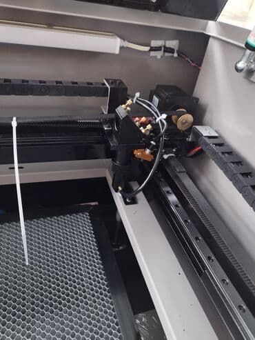 лазерный очиститель: Лазерный станок с ЧПУ Для резки, Новый — 2