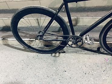 Фикс-байк (fixed gear) с минималистичной сборкой - Рама: стальная