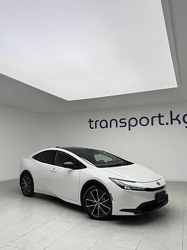 360: Toyota Prius: 2023 г., 2 л, Вариатор, Гибрид, Лифтбек — 1