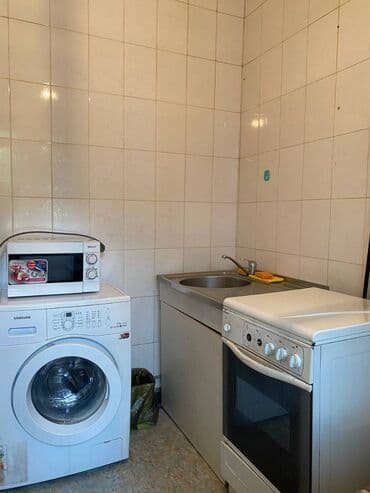 дом без хозян: 2 комнатная квартира на сутки Правда-Боконбаева Командированным — 8