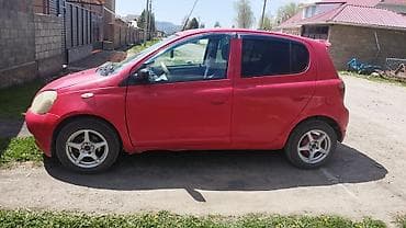 мини машина электро: Toyota Yaris: 2000 г., 1.3 л, Механика, Бензин, Хэтчбэк — 3