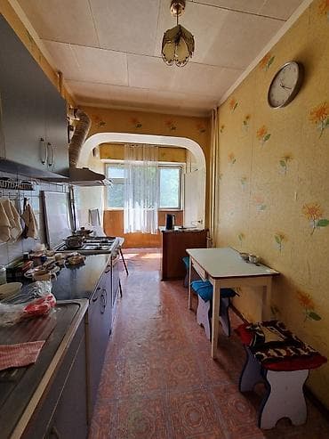 куда: 2 комнаты, 62 м², Индивидуалка, 2 этаж, Косметический ремонт — 2