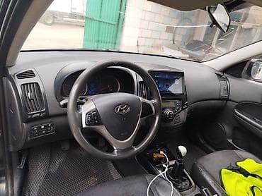 hyndai matrix: Hyundai i30: 2008 г., 1.6 л, Механика, Дизель, Хэтчбэк — 5