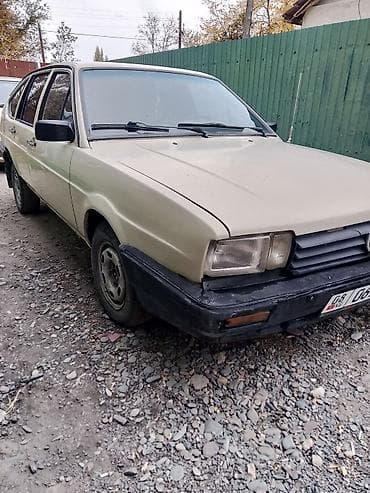 заслонка 124: Volkswagen Passat: 1986 г., 1.6 л, Механика, Бензин, Хэтчбэк — 1