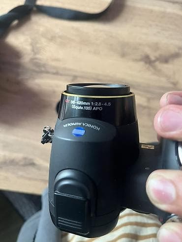 Фото и видеокамеры: Цифровая камера Konica Minolta Z6(бридж) Комплект: - Камера Konica — 4
