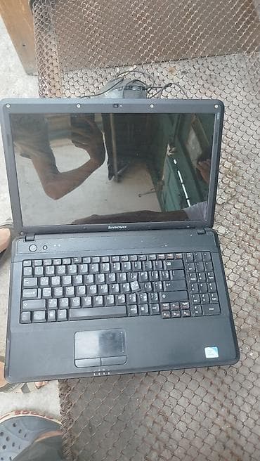 Ноутбуктар жана аксессуарлар: Ноутбук Lenovo с зарядным устройством - Экран (диагональ примерно — 2