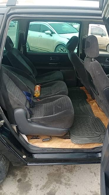 x 7: Volkswagen Sharan: 2003 г., 1.8 л, Автомат, Бензин, Минивэн — 6