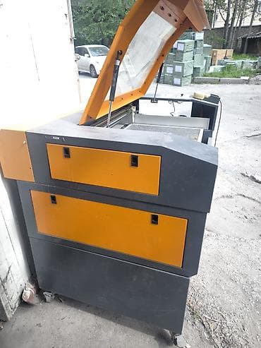 лазерный реска: Лазерный станок для резки и гравировки CO₂ Описание: - Формат рабочей — 3