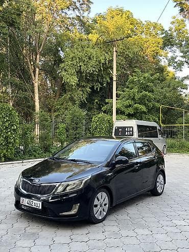 Транспорт: Kia Rio: 2012 г., 1.4 л, Автомат, Бензин, Хэтчбэк — 2