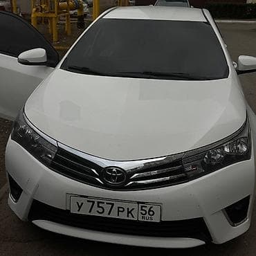 kia stringer: Toyota Corolla: 2010 г., Седан — 1