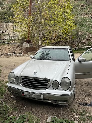 Mercedes-Benz E-Class: 1998 г., 2.3 л, Механика, Бензин, Седан