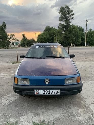 Унаа сатуу: Volkswagen Passat Variant: 1989 г., 1.8 л, Кол менен иштөөчү, Газ, Универсал — 4