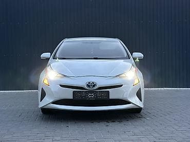 стекло подемники: Toyota Prius: 2016 г., 1.8 л, Гибрид, Лифтбек — 2