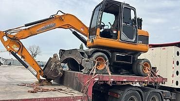 mazda 623: Экскаватор, 2017 г., Колесный — 2