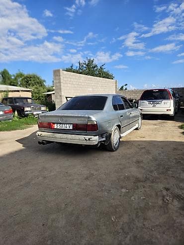fix jixf: BMW 525: 1989 г., 2 л — 2