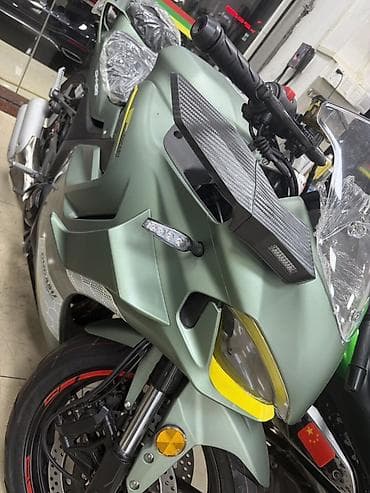 купить cafe racer: Спортивные мотоциклы с обтекателями (разные модели) - Форм-фактор — 4