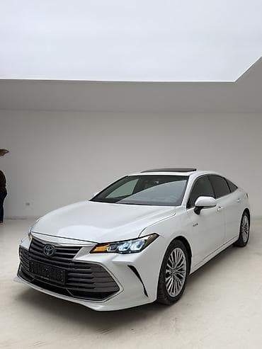 авалон: Toyota Avalon: 2018 г., Гибрид, Седан — 5