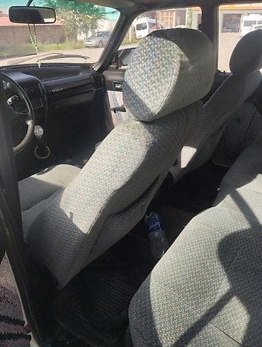 бмв e36: ГАЗ 24 Volga: 1997 г., Бензин, Седан — 5
