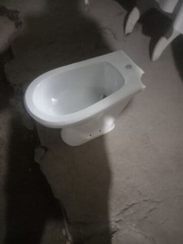 биде унитаз бишкек цена: Напольный биде из сантехнического фарфора/фаянса, белого цвета — 2