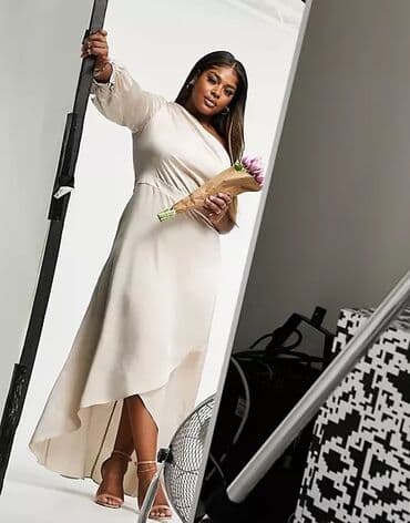 черное короткое платье с открытой спиной: Платье ASOS — 2