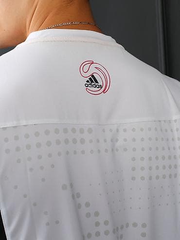 адидас одежда: Мужская спортивная футболка с коротким рукавом ADIDAS RINSEE — 7