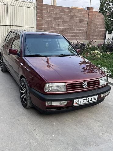 фольксваген каравела: Volkswagen Vento: 1994 г., Седан — 2