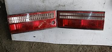 Комплект стоп-сигналов Toyota 2000 г., Б/у, Оригинал, Япония at lalafo.kg Комплект стоп-сигналов Toyota 2000 г., Б/у, Оригинал, Япония