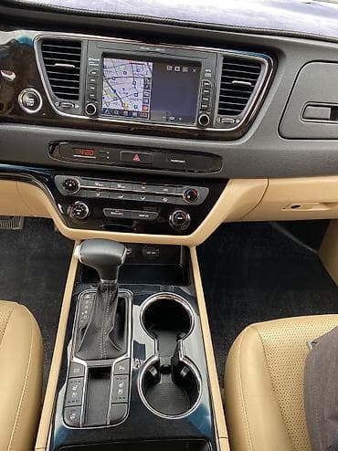 Продажа авто: Kia Carnival: 2019 г., 2.2 л, Автомат, Дизель, Минивэн — 7