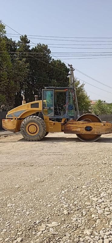 вибратор бетон: Дорожный каток вибрационный одно-барабанный - Тип: самоходный — 1