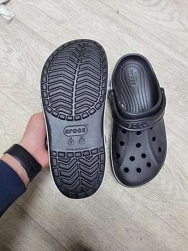 волейбольная обувь: Сабо, 42, Crocs, Новый, цвет - Черный, Платная доставка — 5