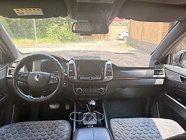 deepal so7: Ssangyong Rexton: 2018 г., 2.2 л, Автомат, Дизель, Внедорожник — 5