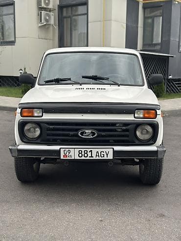 ВАЗ (ЛАДА) 4x4 Нива: 2011 г., 1.7 л, Механика, Бензин, Внедорожник