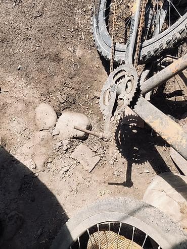 педаль с мотором: Горный велосипед, Рама M (156 - 178 см), Сталь — 1