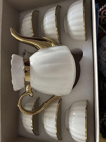 Другие товары для кухни: Чайный сервиз в подарочной коробке - Состав: заварочный чайник с — 2