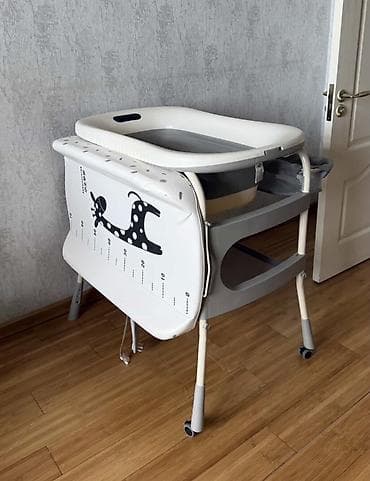 Пеленальный стол, Железо