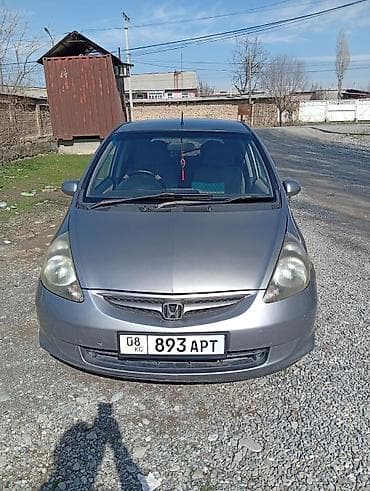 Honda Fit: 2003 г., Хэтчбэк