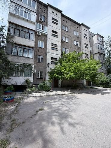 адмираль: 2 комнаты, 50 м², 3 этаж, Косметический ремонт — 6