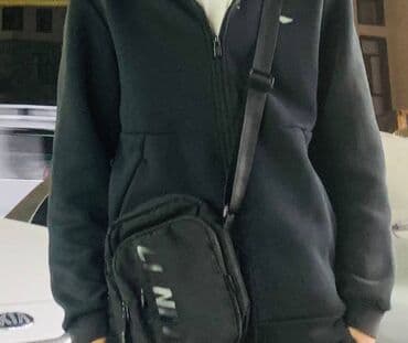 Сумка через плечо компактного формата - Цвет: черный - Материал