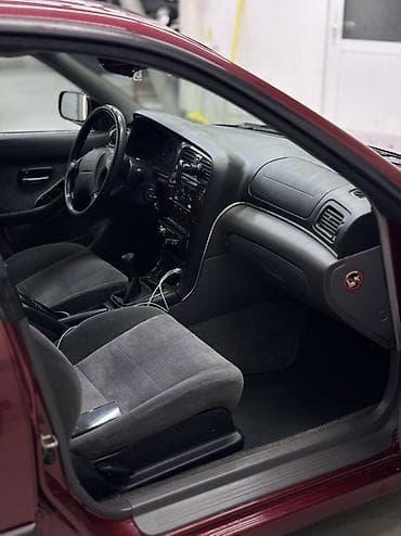 subaru imprezza: Subaru Legacy: 1999 г., 2 л, Механика, Бензин, Седан — 10