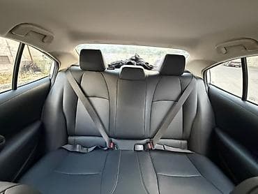 Toyota Corolla: 2021 г., 1.8 л, Автомат, Гибрид, Седан — 6