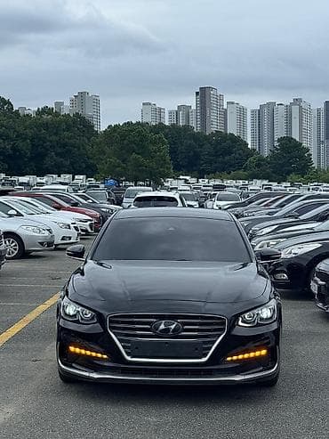 автоком: Hyundai Grandeur: 2018 г., 2.4 л, Автомат, Гибрид, Седан — 2