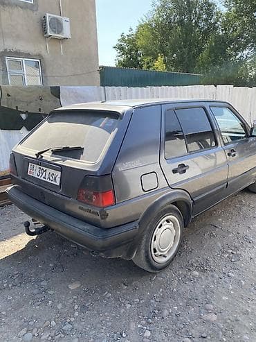 audi 4: Volkswagen Golf: 1990 г., 1.8 л, Механика, Бензин, Хэтчбэк — 4