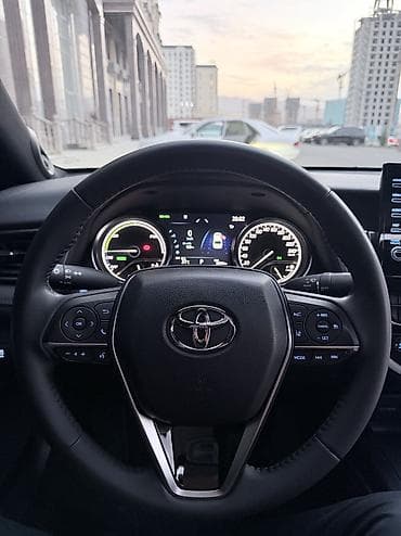 bsm: Toyota Camry: 2023 г., 2.5 л, Вариатор, Гибрид, Седан — 10
